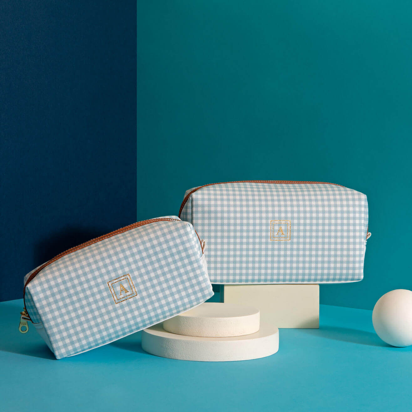 Toiletry Pouches Set