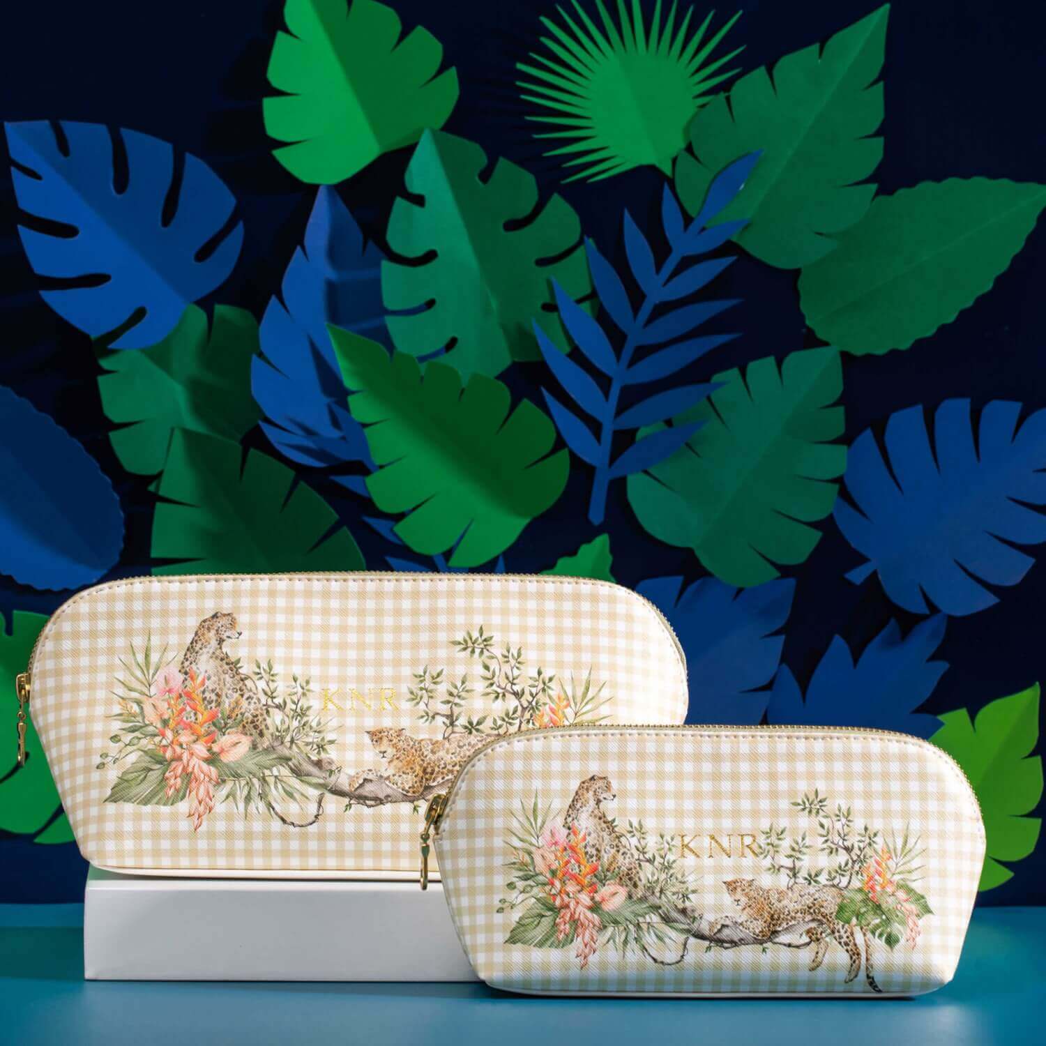 Endless Safari Makeup Wide Base Pouches