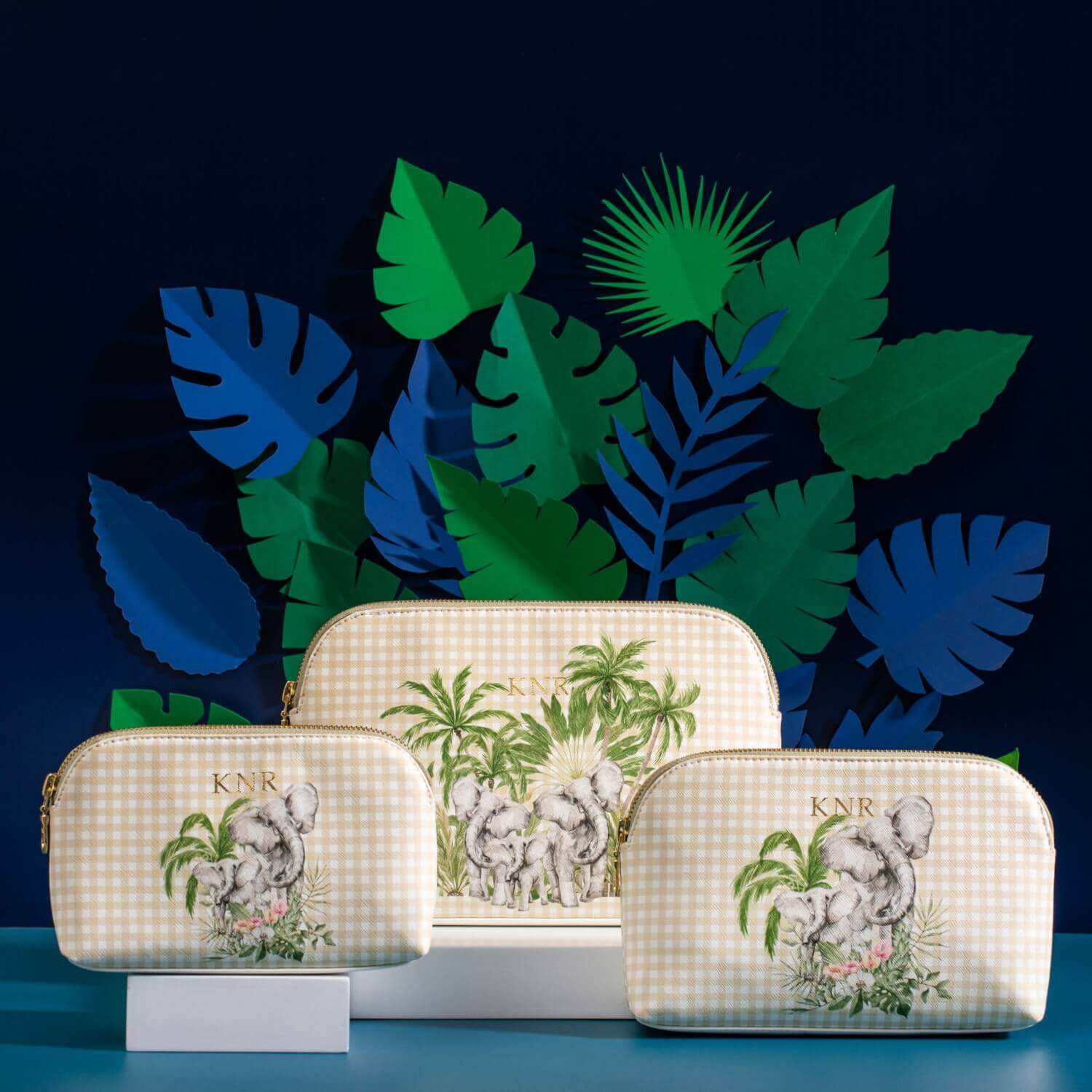 Endless Safari Oval All Purpose Pouches - Set Of 3